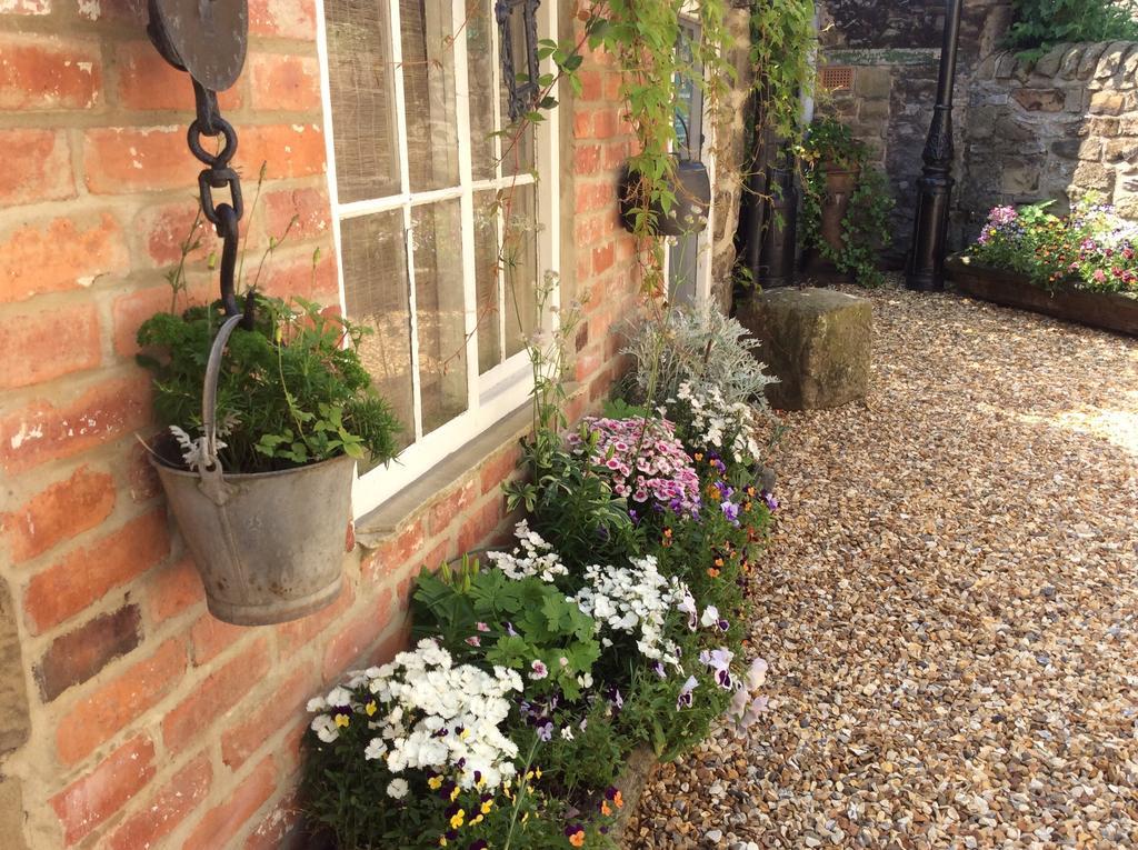 West End Cottage And Shippon Eyam Oda fotoğraf