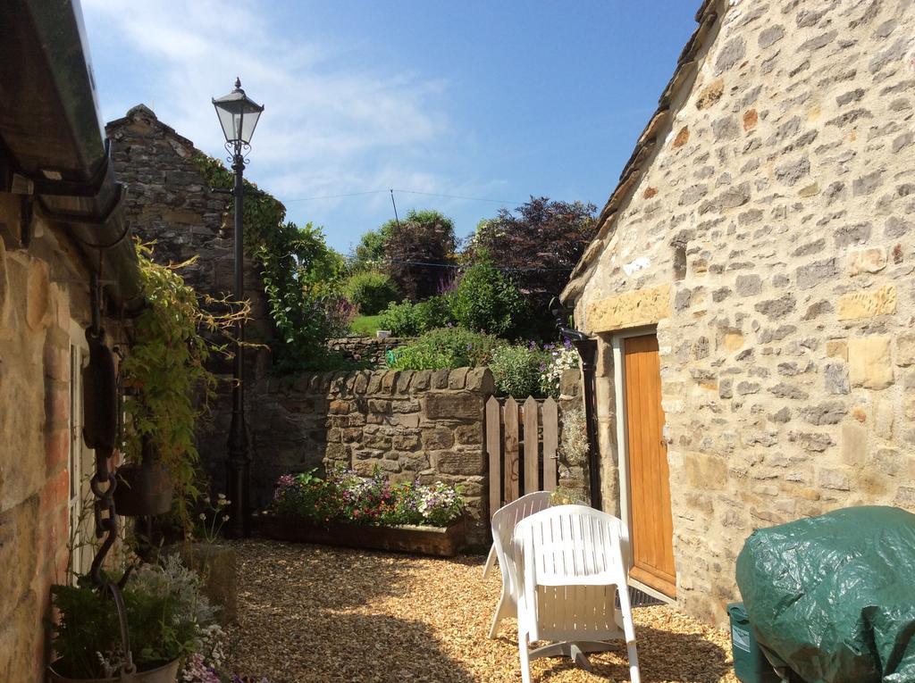 West End Cottage And Shippon Eyam Oda fotoğraf