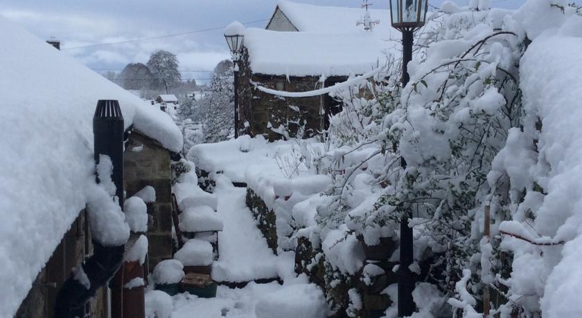 West End Cottage And Shippon Eyam Oda fotoğraf